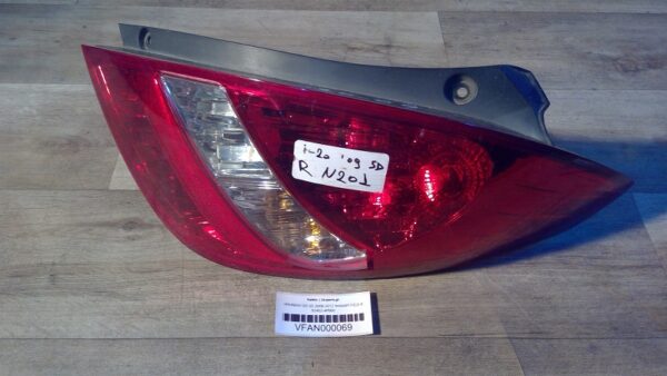 HYUNDAI I20 2008-2012 5D ΦΑΝΑΡΙ ΠΙΣΩ R 92402-4P000