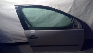 VW GOLF 5 2004-2008 5D ΠΟΡΤΑ ΕΜΠΡΟΣ R ΓΚΡΙ 100€