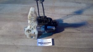 HYUNDAI I30 2007-2012 ΚΛΕΙΔΑΡΙΑ ΠΟΡΤΑΣ ΕΜΠΡΟΣ R 81320-2L030