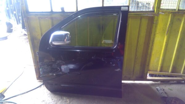NISSAN NAVARA D40 4D 2005-2010 ΠΟΡΤΑ ΕΜΠΡΟΣ L ΜΑΥΡΟ